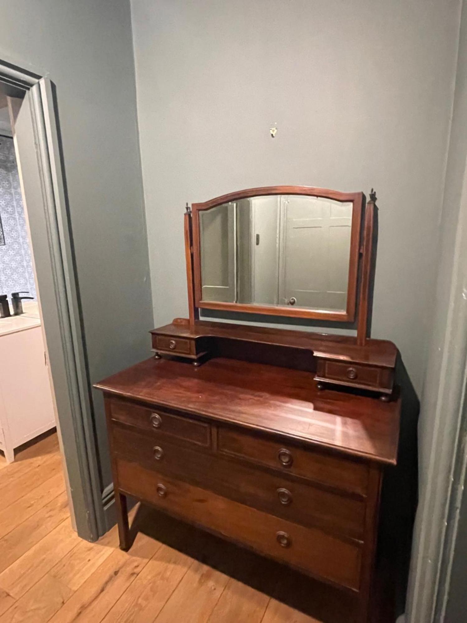 Llanerchydol Hall Suites 웰시풀 외부 사진