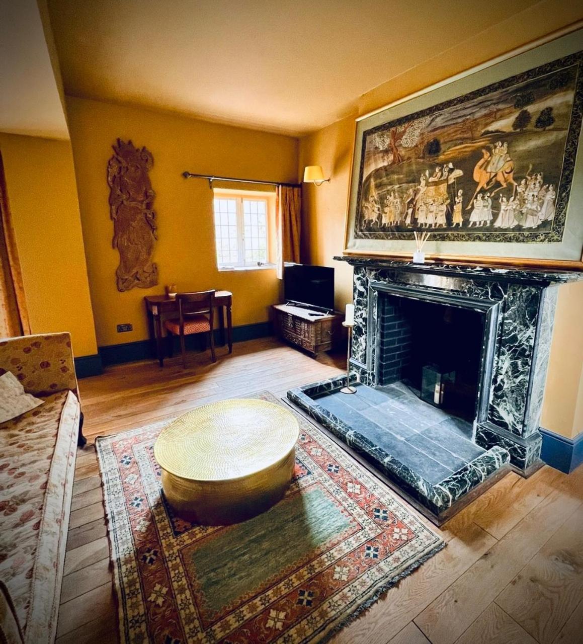 Llanerchydol Hall Suites 웰시풀 외부 사진